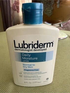 🌞 4/$20 Lubriderm Daily Moisture Lotion - Fragrance Free Normal to Dry Skin 6 oz
